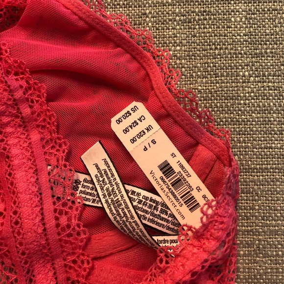 Victoria's Secret Lace Bralette Halter High-Neck - Picture 4 of 6